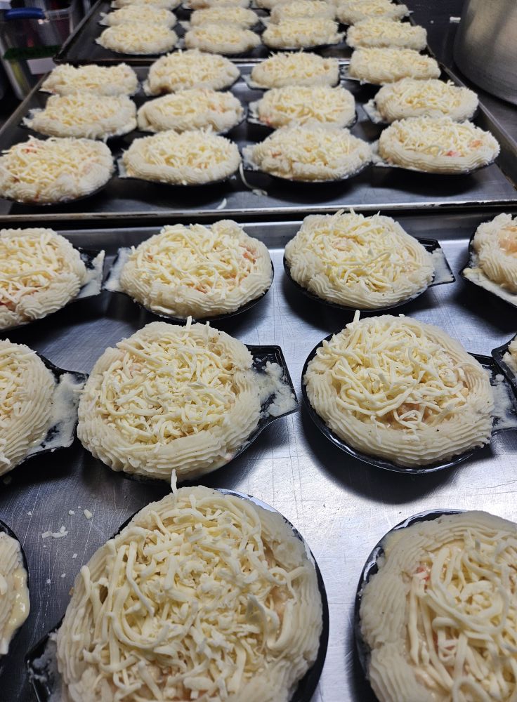 No photo description available.